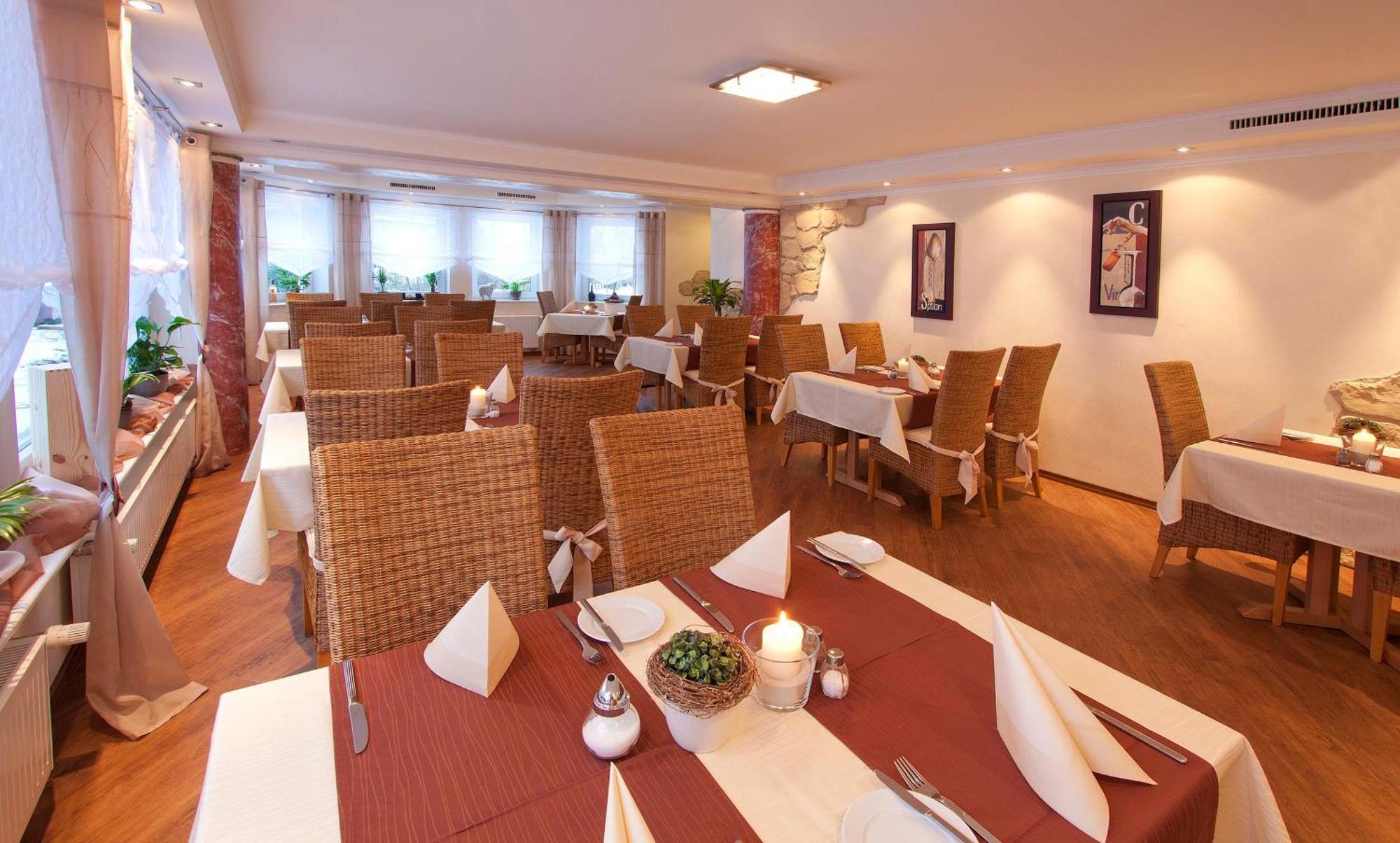 Hotel Flurschuetz Lennestadt Dış mekan fotoğraf